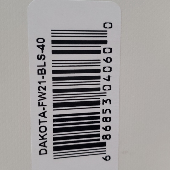 Black Suede Studio brand hikers, size 40, black leather, suede, shearling. - Picture 9 of 9